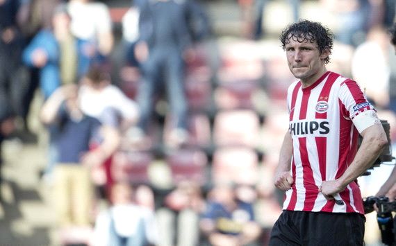 足球业务管 足球业务管