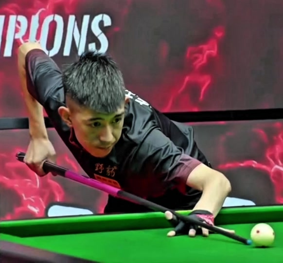 同时也是队 同时也是队